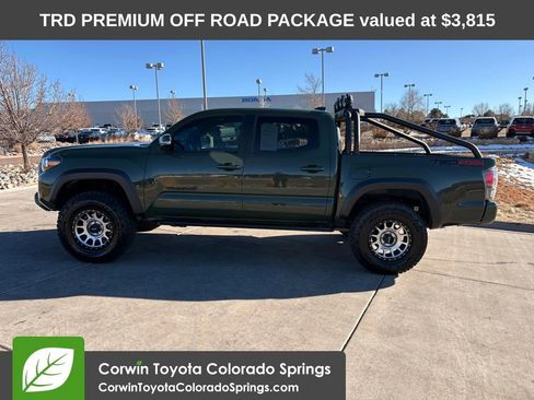 Used 2022 Toyota Tacoma TRD Off-Road w/ TRD Premium Off Road Package image 5