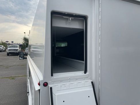 New 2024 Ford Transit 350 AWD image 22