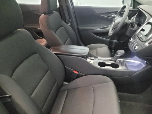 Used 2024 Chevrolet Malibu LT image 21