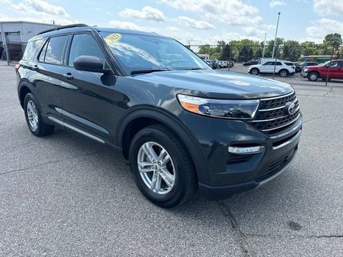 Certified 2023 Ford Explorer XLT w/ Equipment Group 202A AWD/4WD image 12