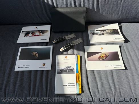 Used 2017 Porsche Panamera 4 image 18