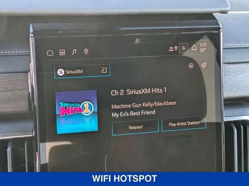 New 2026 GMC Acadia Denali Ultimate w/ LPO, Floor Liner Package image 23