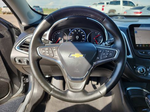 Used 2024 Chevrolet Malibu LT image 16