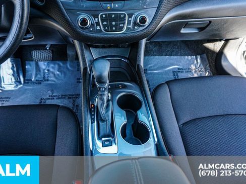 Used 2024 Chevrolet Malibu LT image 39