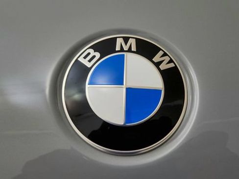 Used 2024 BMW X3 sDrive30i w/ M Sport Package RWD image 31