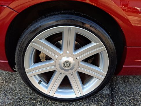 Used 2005 Chrysler Crossfire Limited image 9