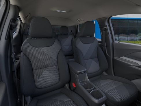 New 2027 Chevrolet Bolt LT w/ Comfort Package FWD image 23