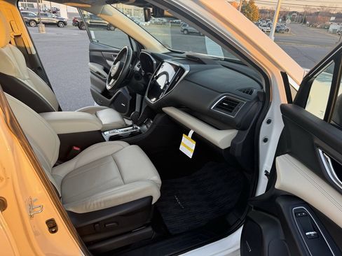 Certified 2023 Subaru Ascent Limited w/ Technology Package image 11