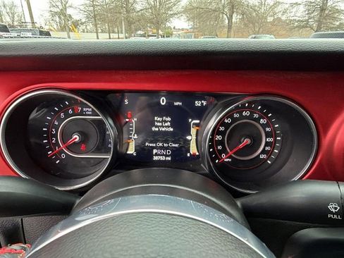 Used 2021 Jeep Wrangler Unlimited Rubicon w/ Xtreme Recon 35" Tire Package image 26