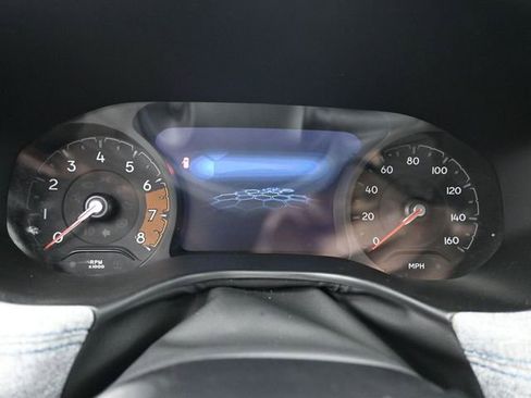 Used 2025 Jeep Compass Sport image 11