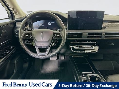 Certified 2023 Lincoln Corsair Grand Touring w/ Rear Removable Package Tray AWD/4WD image 25