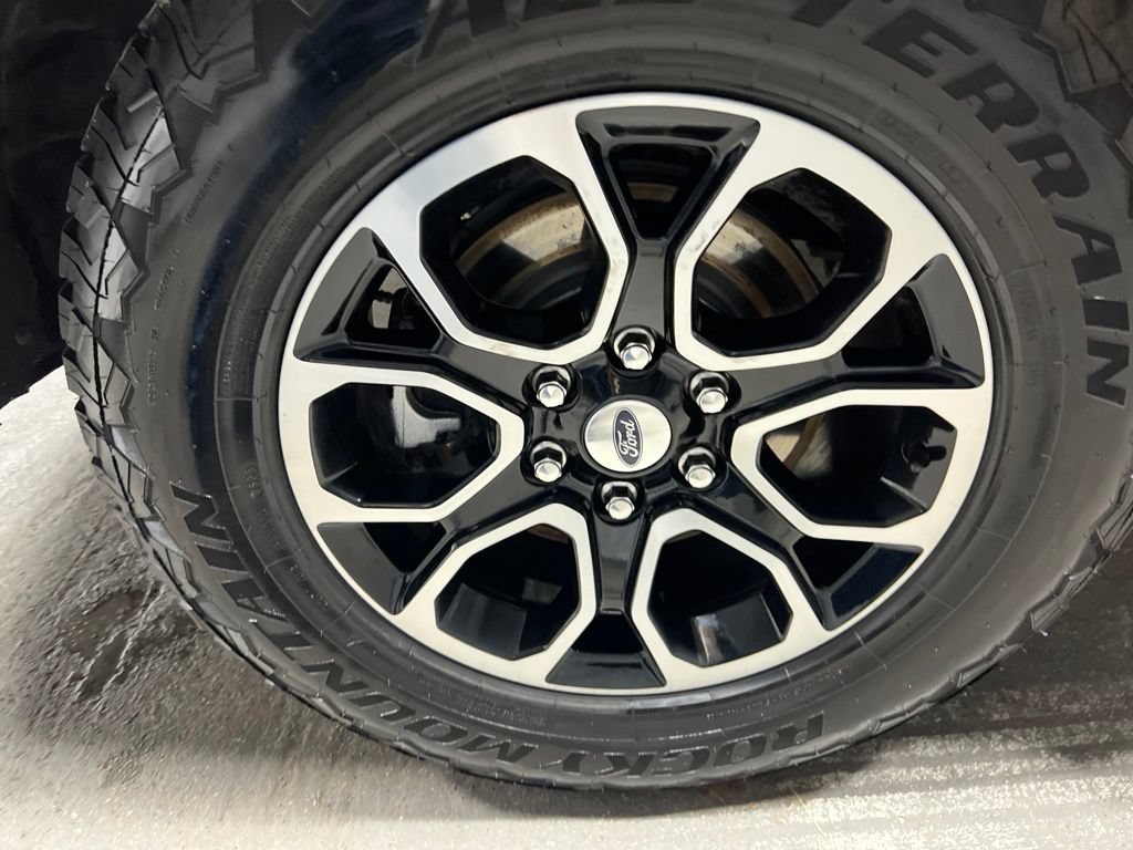 Used 2024 Ford Expedition XLT AWD/4WD image 49