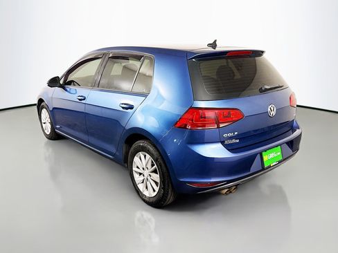 Used 2017 Volkswagen Golf S image 7