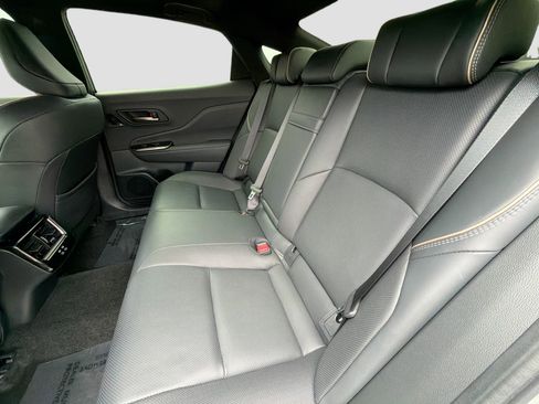 Used 2024 Toyota Crown Platinum image 20