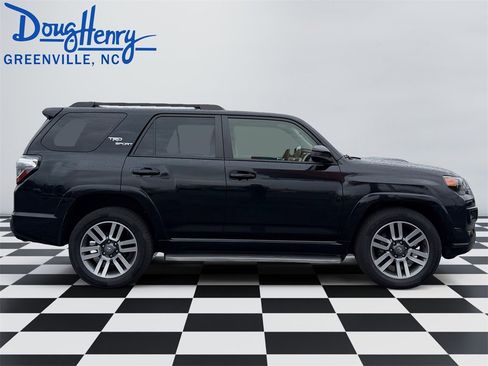 Used 2023 Toyota 4Runner TRD Sport image 6