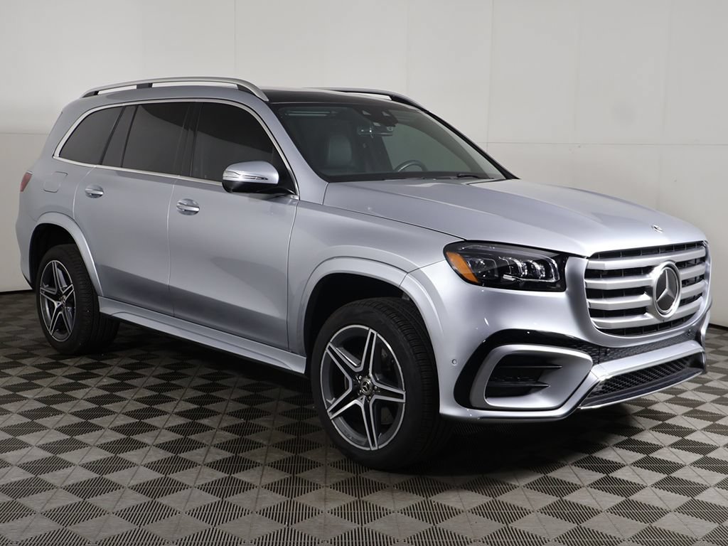 Used 2025 Mercedes-Benz GLS 450 4MATIC w/ AMG Line Exterior image 69