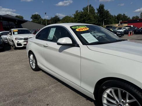 Used 2015 BMW 228i Coupe RWD image 10