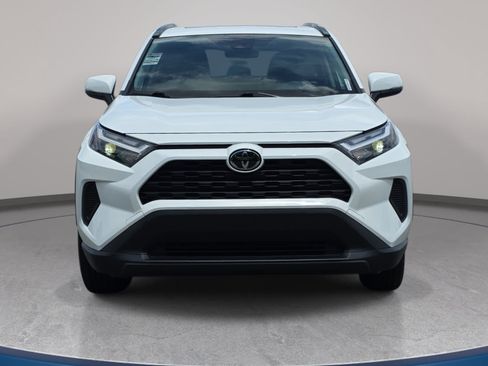 Used 2025 Toyota RAV4 XLE w/ Convenience Package AWD/4WD image 2