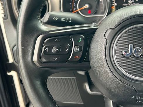 Used 2018 Jeep Wrangler Sport AWD/4WD image 23