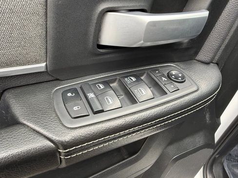 Used 2020 RAM 2500 Big Horn w/ Night Edition image 21