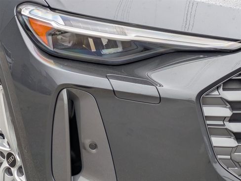 New 2025 Audi Q5 Premium Plus image 16