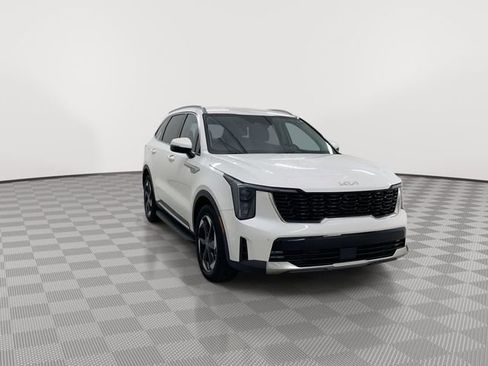 Used 2025 Kia Sorento EX image 2