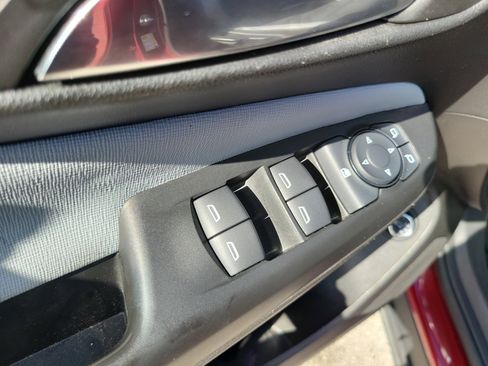 Used 2024 Buick Envista Preferred w/ Convenience II Package image 24