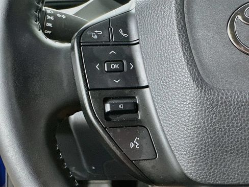 Used 2023 Toyota Prius LE FWD image 22