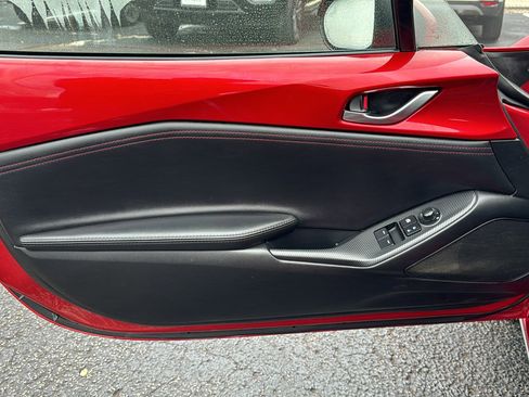 Used 2016 MAZDA MX-5 Miata Grand Touring image 11