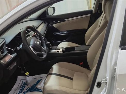 Used 2017 Honda Civic EX-T image 8