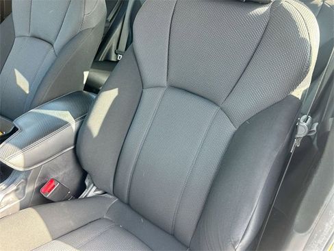 Used 2019 Subaru Impreza 2.0i Premium image 15