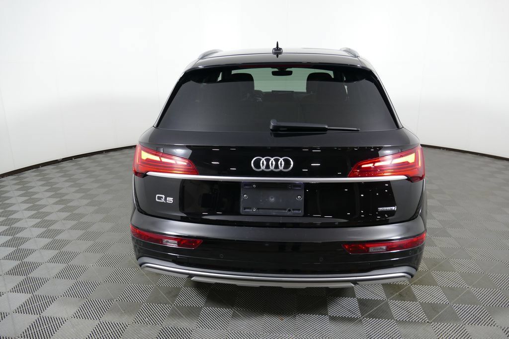 Used 2021 Audi Q5 2.0T Premium AWD/4WD image 4