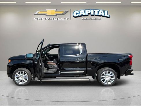 Used 2026 Chevrolet Silverado 1500 High Country AWD/4WD image 3