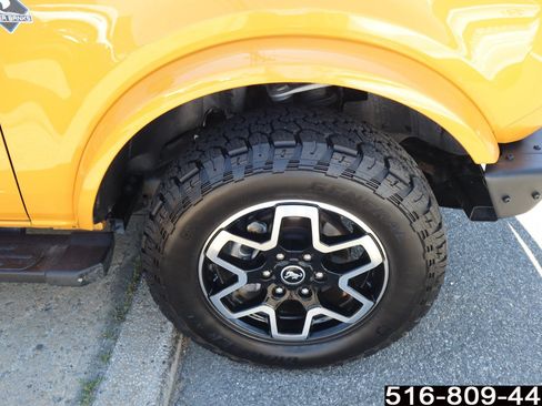 Used 2022 Ford Bronco Outer Banks AWD/4WD image 8