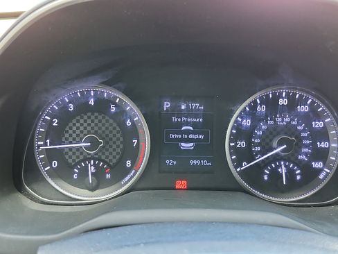 Used 2020 Hyundai Elantra SEL FWD image 12