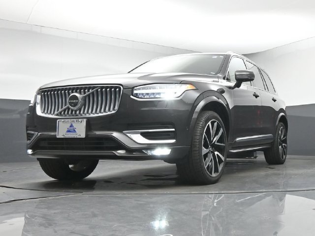 Used 2024 Volvo XC90 B6 Plus w/ Protection Package AWD/4WD image 12