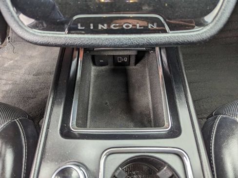 Used 2020 Lincoln Corsair AWD w/ Premium Package image 25