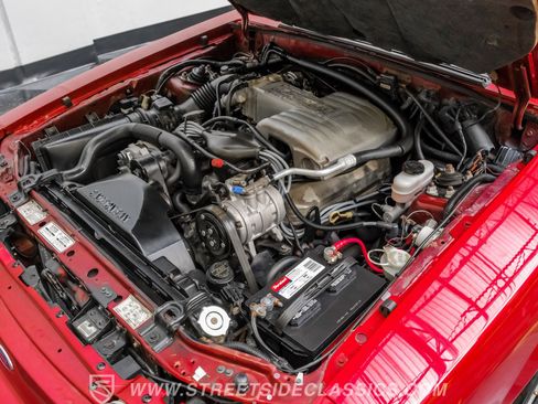 Used 1992 Ford Mustang GT image 36