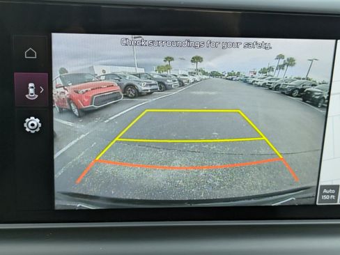 Certified 2024 Kia Seltos EX FWD image 25