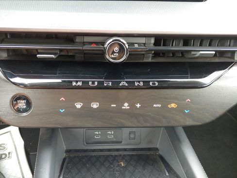 Used 2025 Nissan Murano SV AWD/4WD image 22