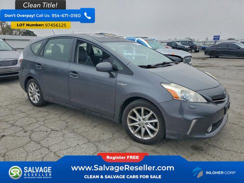 Used 2012 Toyota Prius V image 5