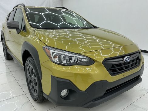 Used 2021 Subaru Crosstrek 2.5i Sport w/ Moonroof Package AWD/4WD image 3