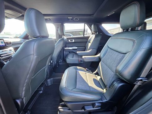 Used 2022 Ford Explorer Timberline image 10