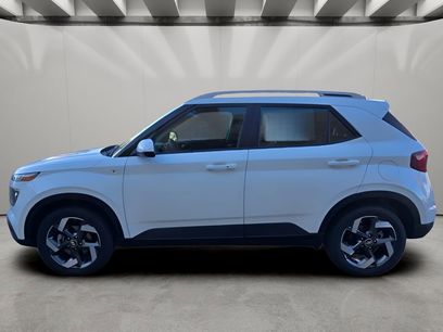 Used 2025 Hyundai Venue SEL