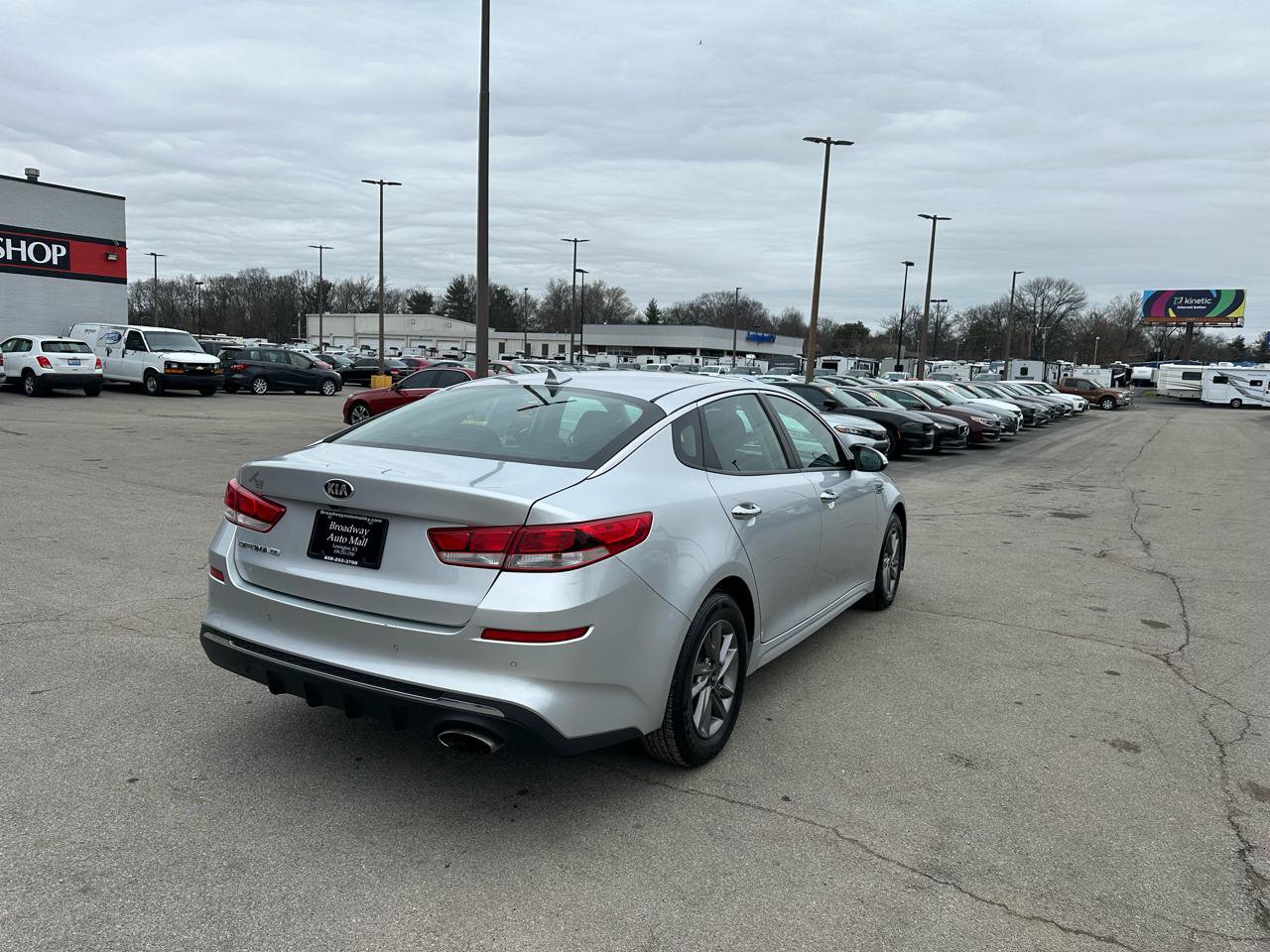 Used 2020 Kia Optima LX FWD image 3