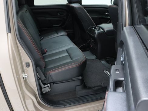 Used 2022 Nissan Titan PRO-4X w/ Pro-4x Convenience Package image 38