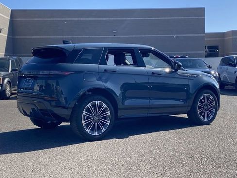 New 2026 Land Rover Range Rover Evoque Dynamic SE AWD/4WD image 17