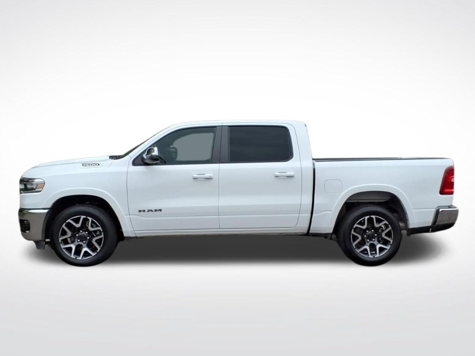 Used 2026 RAM 1500 Laramie AWD/4WD image 2