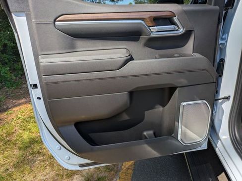 New 2026 Chevrolet Silverado 1500 High Country AWD/4WD image 27