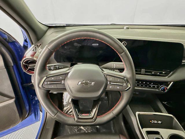 Used 2025 Chevrolet Equinox RS w/ Safety and Technology Package FWD image 12